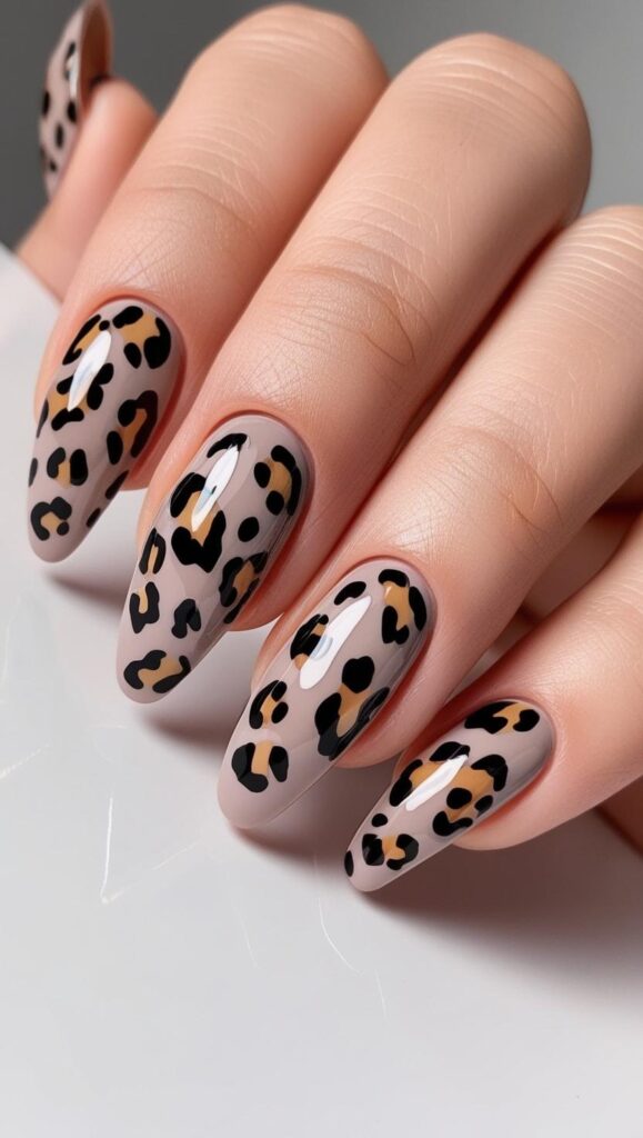leopard nail art